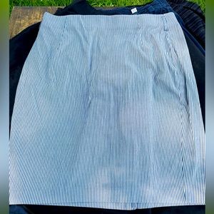 Striped skirt. size 20